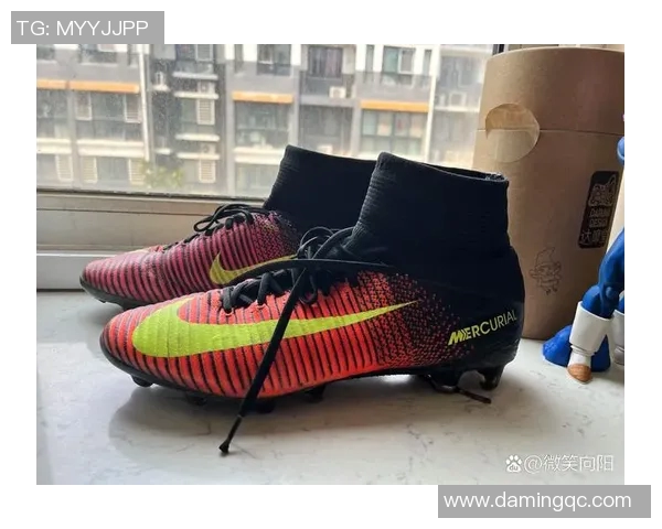 国际球星是否穿钢钉足球鞋的真相及其对比赛表现的影响分析